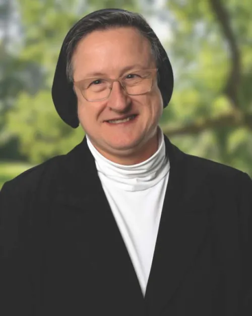 Sr. Laura Bezila, MPF