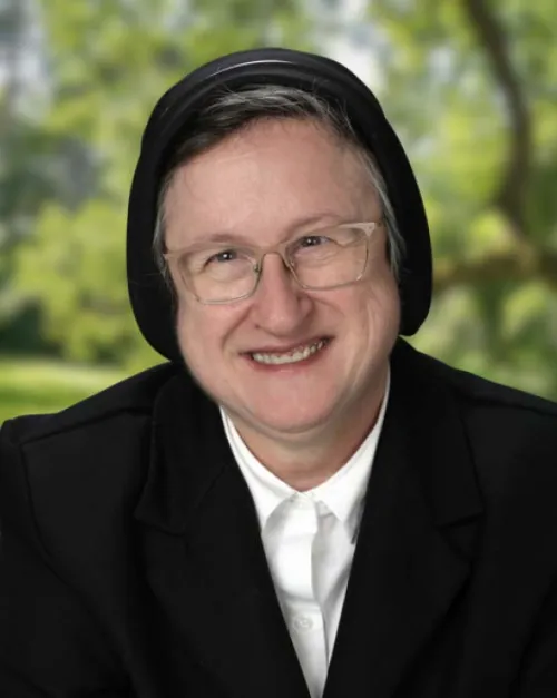 Sr. Laura Bezila, MPF